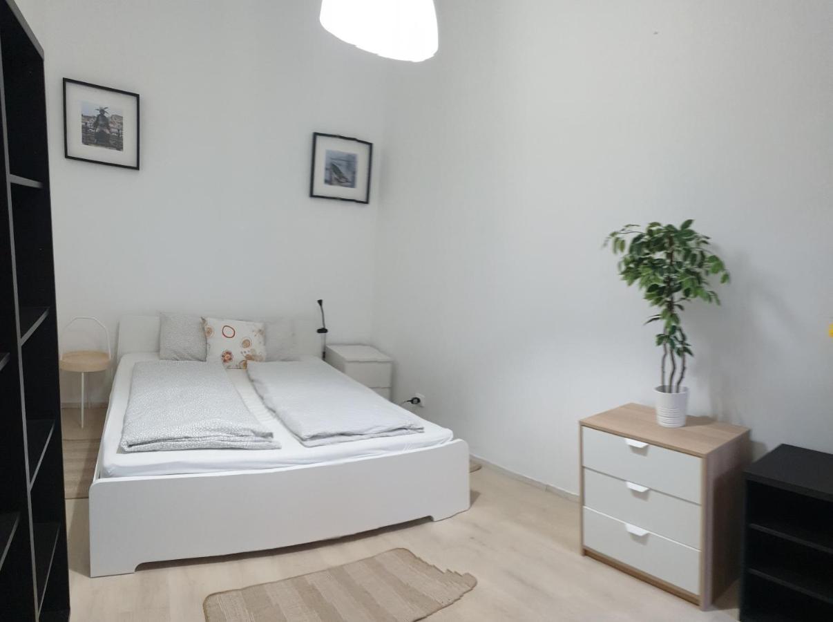 Near Jokai Ter With 3 Rooms Budapeşte Dış mekan fotoğraf