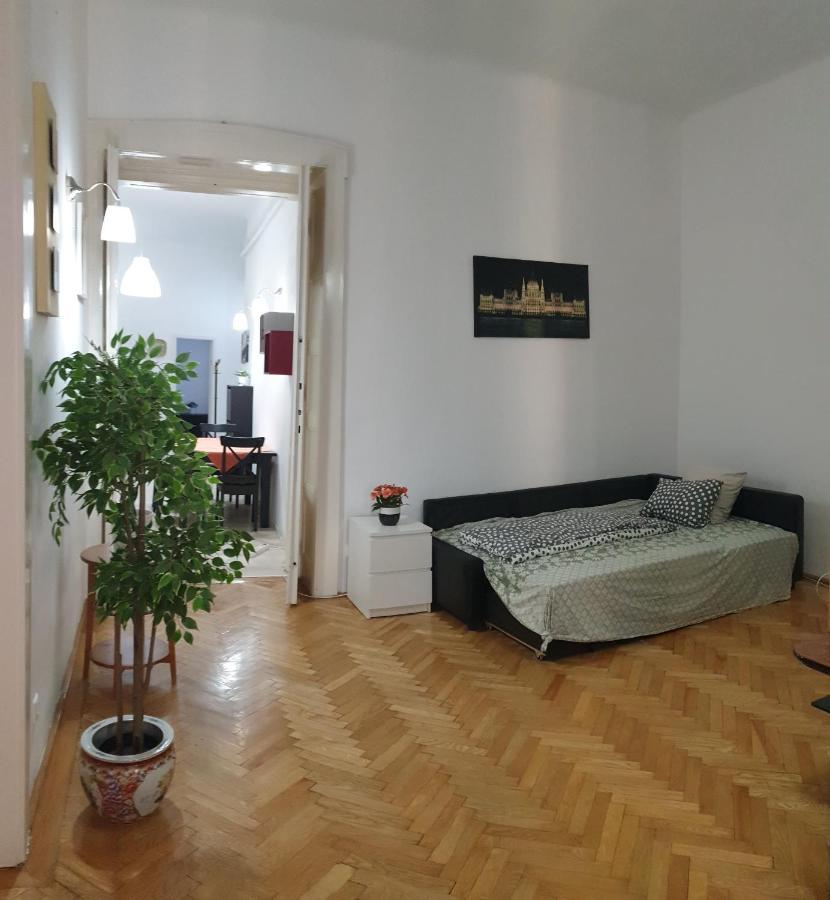 Near Jokai Ter With 3 Rooms Budapeşte Dış mekan fotoğraf